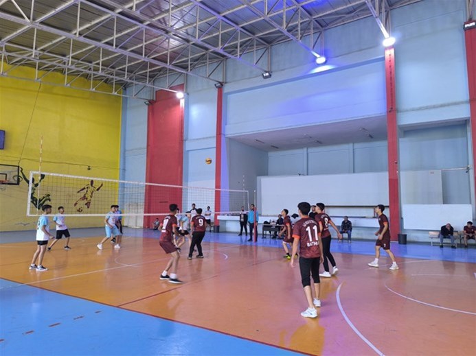 VOLEYBOLDA GENÇ ERKEKLER HEYECANI BAŞLADI