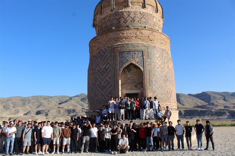 HASANKEYF GENÇLİKLE TÜRKİYE GÜNDEMİNDE…