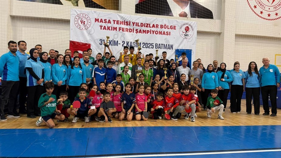 GENÇLİK, 23 İLİN MASA TENİSÇİLERİNİ AĞIRLADI