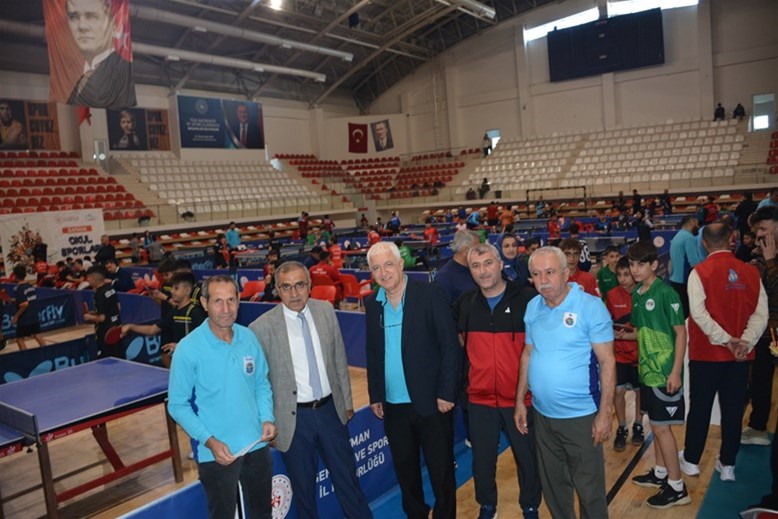 “BATMAN ÖRNEK EV SAHİPLİĞİ YAPIYOR”