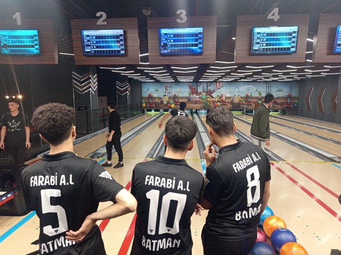 46 OKUL VE 230 SPORCUYLA BOWLİNG ŞAMPİYONASI