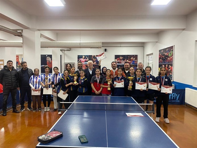 SPOR LİSESİ MASA TENİSİNDE ÇİFTE ŞAMPİYONLUK YAŞADI