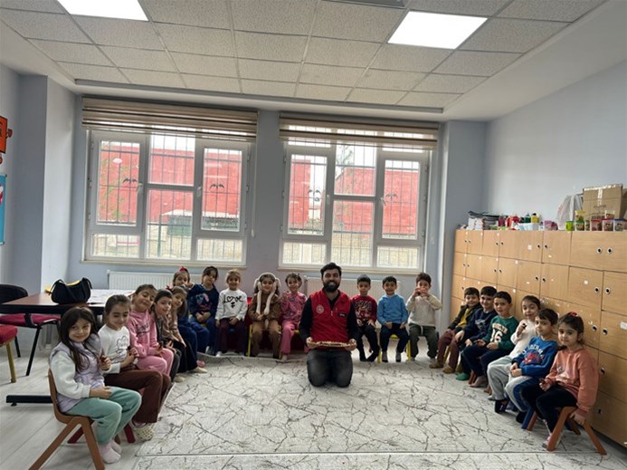 GENÇLİKTEN İLKOKULLARDA RAMAZAN ETKİNLİKLERİ