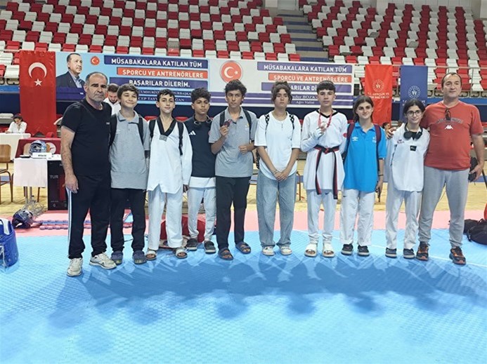 ANALİG'DE AĞRI'DAN ÇİFTE BAŞARI
