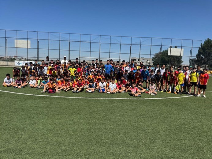 GSB YAZ KURSLARI SPORCU FABRİKASI GİBİ