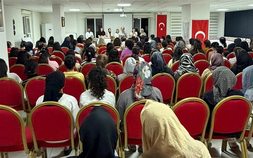 ÖĞRENCİLERLE İLETİŞİM TOPLANTISI 